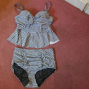 Torrid  black and white swim suit